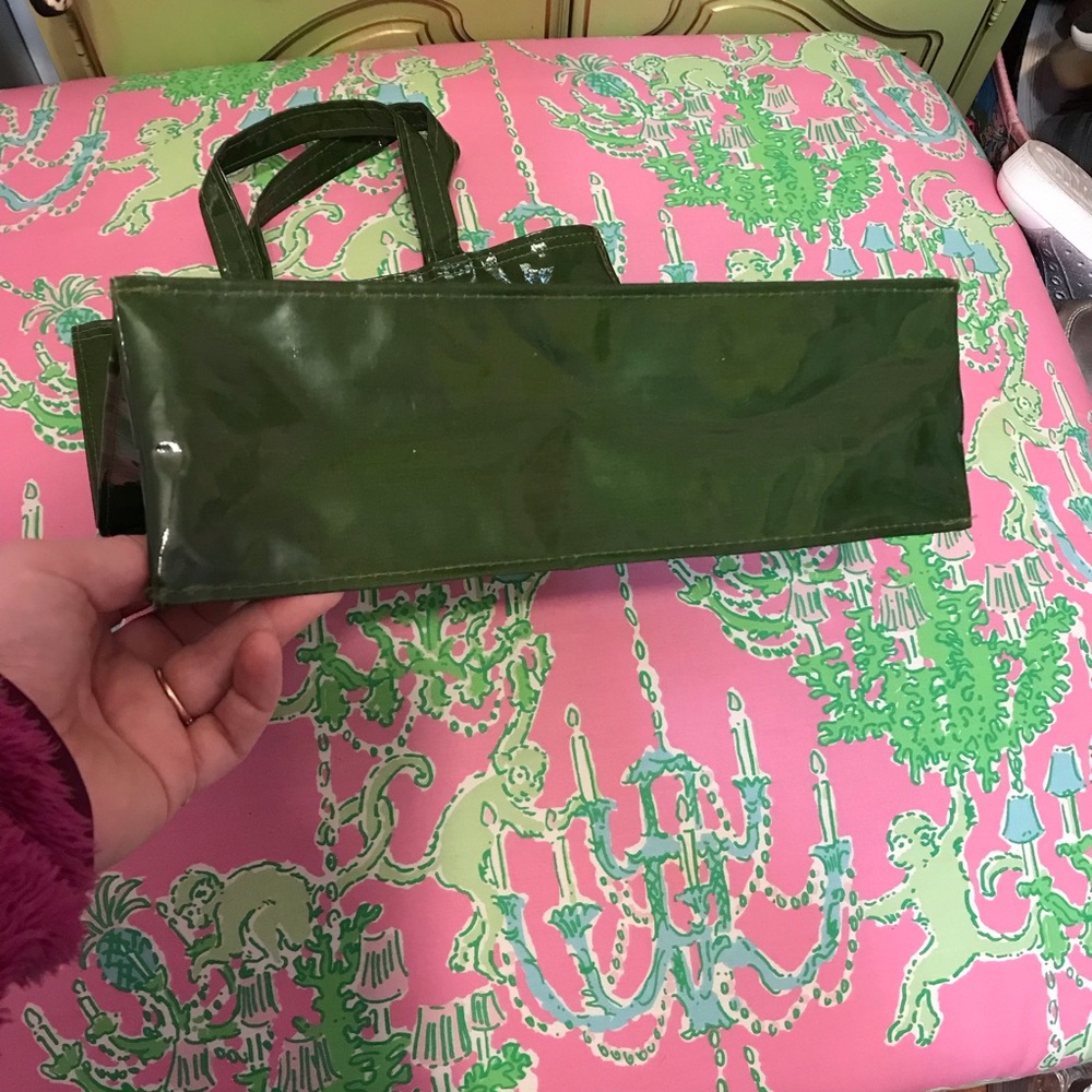 Harrods Glossy Green pvc Shopper tote bag - Picture 4 of 4